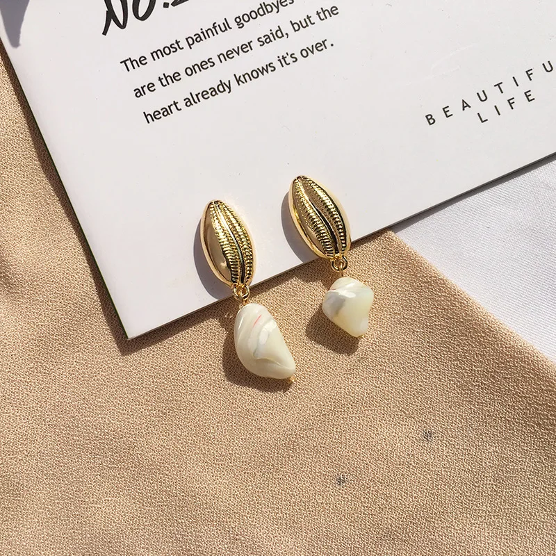 

2019 Gold Color lovely conch shell PNG Dangle Earrings Women Fashion Jewelry natural Drop Earrings For kids Gifts wedding bridal