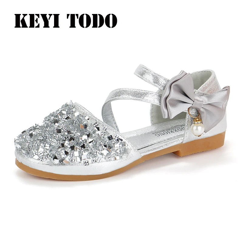 Лидер продаж; сандалии на липучке для девочек; модная Корейская обувь для девочек с блестками; детская обувь для танцев; обувь для девочек с галстуком-бабочкой; серебряное Золотое розовое платье; P140