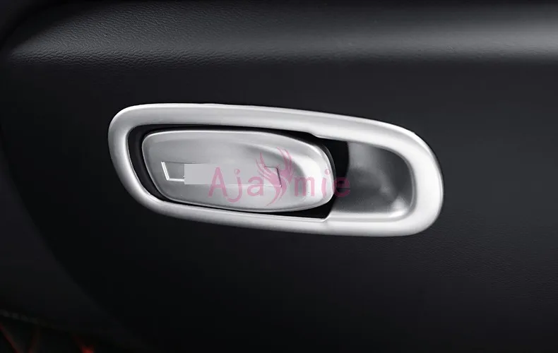 Для Volvo XC60 2018 интерьерная коробка для хранения перчаток серебряного цвета крышка