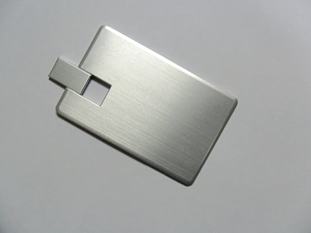 Usb флеш накопитель с металлическими кредитными картами по индивидуальному