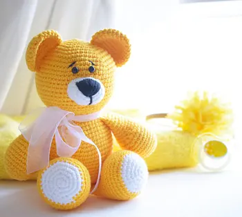 

crochet toys amigurumi yellow bear. lovely