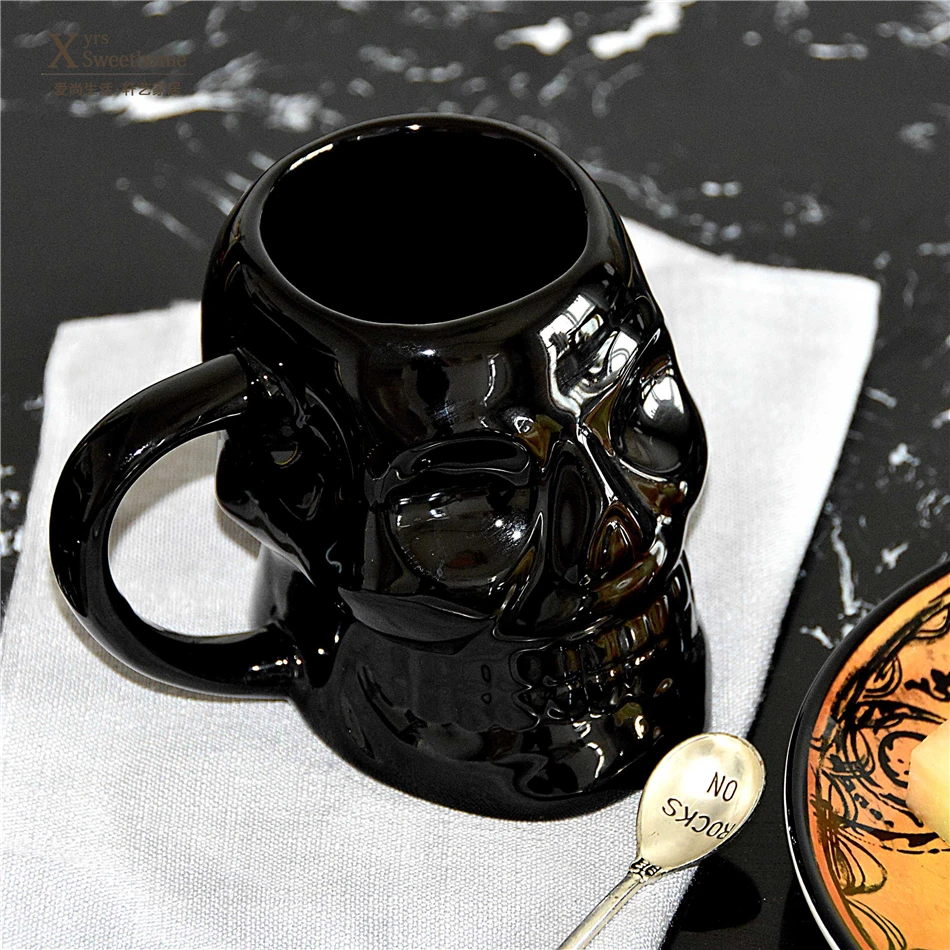 Halloween skull mug black personality beer glass cup punk wind mug terrify themes