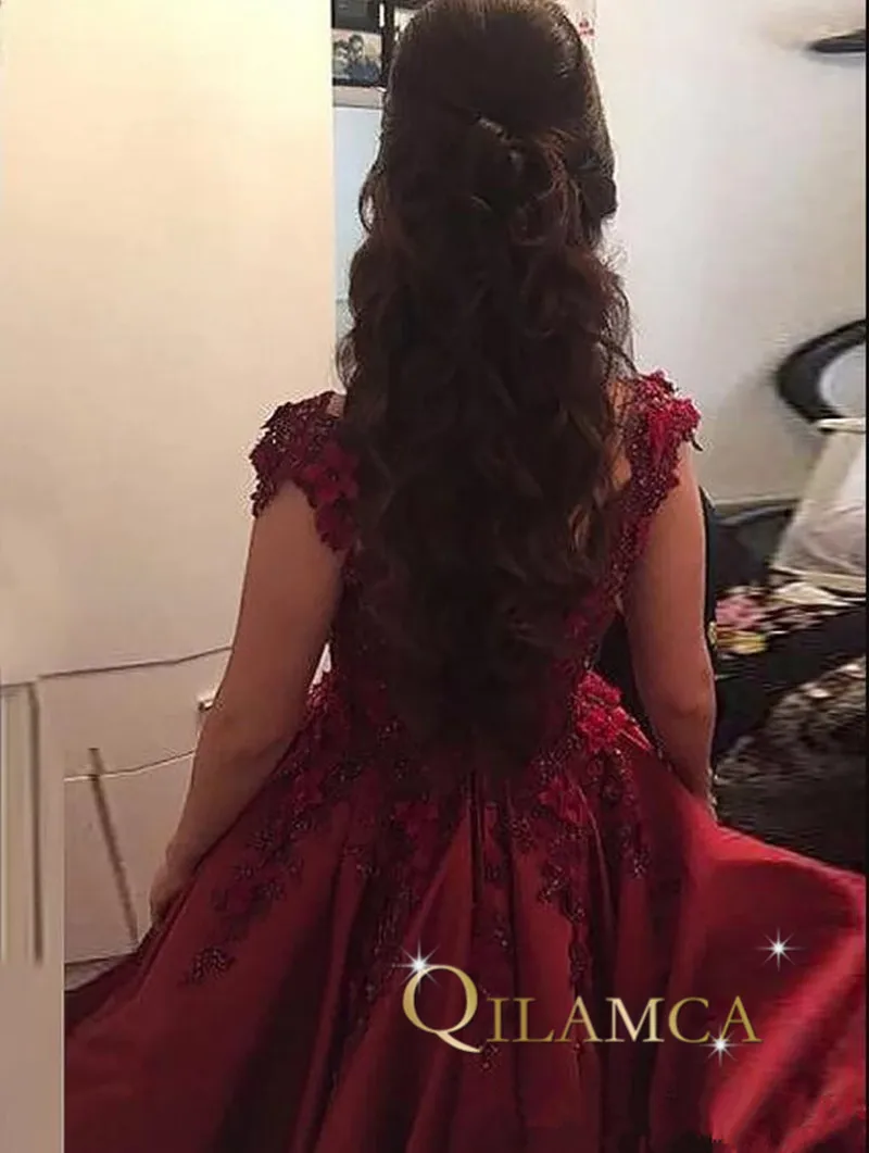 elegant-model-ball-gown-off-the-shoulder-dark-red-evening-dresses-sweep-train-elastic-appliques-lace-beaded-lace-up-prom-dresses