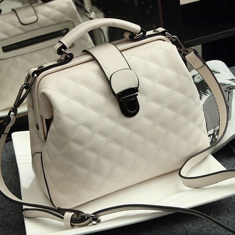 Women Handbag Genuine Leather Handbag Doctor Bag Women Shoulder Bag Small Plaid Rivets Crossbody Handbag Fashion Women Bags Women Handbag Genuine Leather Handbag Doctor Bag Women Shoulder Bag Small Plaid Rivets Crossbody Handbag Fashion Women Bags