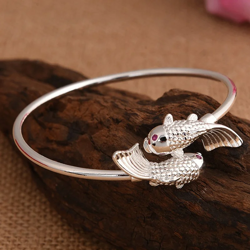 Hot New Pisces Bracelet Vintage Double Fish Bracelets Bangles New Pisces Bracelet Vintage Double Fish Bracelets Bangles For Women Charm Jewelry Bohemian Tibet Silver Color
