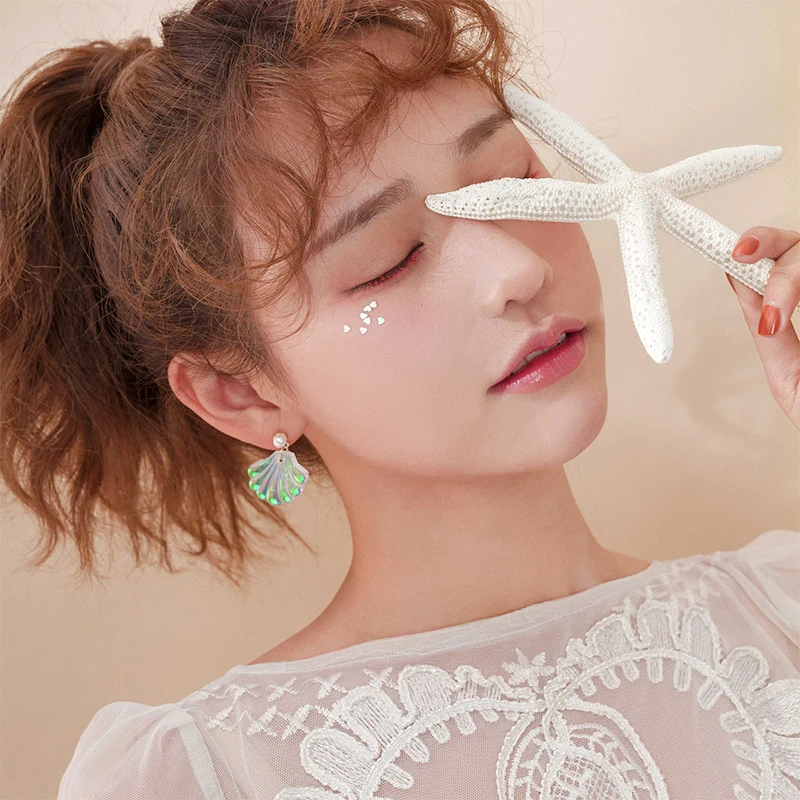 LNRRABC new Exquisite 1Pair Allergy Free Unique Romantic Resin Colorful Mermaid Rainbow Pearl Shell Earrings High Quality