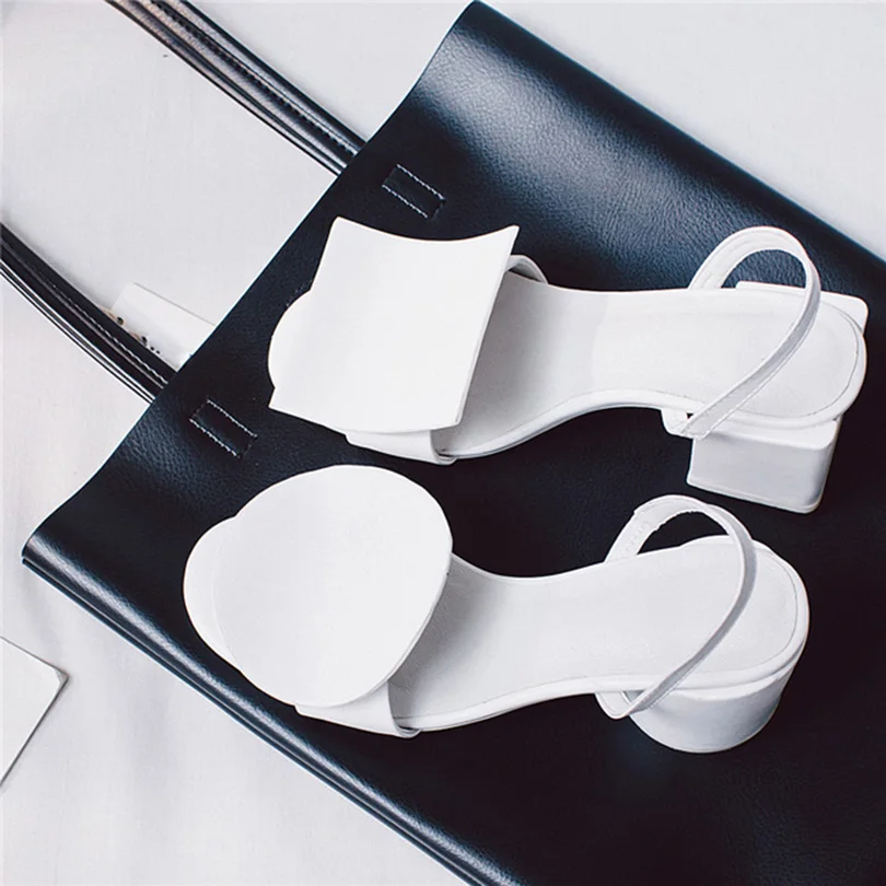 

Fashion High Quality Women's Sandals Creative Geometric Jacquemus Slingback Women Shoes Thick Heel Elegant Vogue Shoes SWC0228