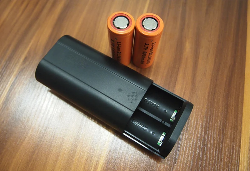 AMEEC TOMO D2 New Style 26650 Liion Li ion Battery Charger For Phone 26650 Baterry 2 Slots 5V Type C Micro USB Charger With Circuit (14)