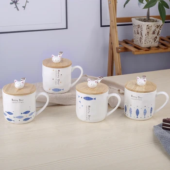 

Berjaya Unusual Mugs 380ML Cute Cat and Fish Cartoon Ceramic Mug with Spoon and Wooden Cat Cover Porcelain Tea Cup with Lid
