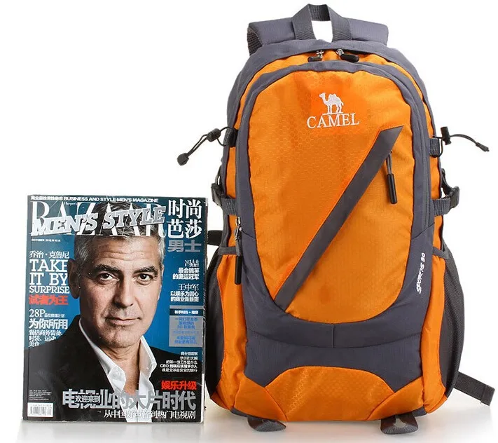 men travel backpack12