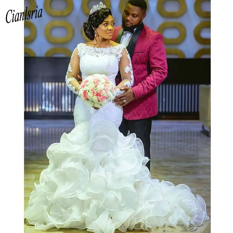 

Sexy Cascading Ruffles Mermaid Wedding Dress 2019 Plus Size Long Sleeves Vintage Lace Beaded Sequined Arabic African Bridal Gown