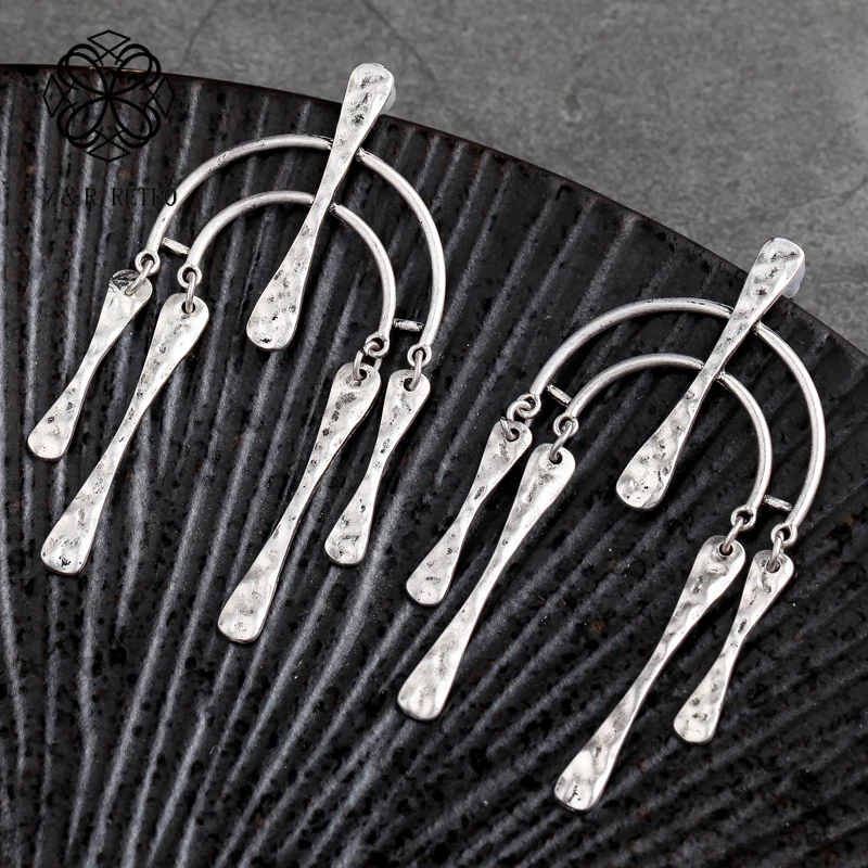 Геометрические серьги со шпилькой, для Для женщин цвета: золотистый, серебристый Цвет серьги-гвоздики, темпераментные цинковый сплав Для женщин ювелирные изделия с квадратными кристаллами циркония серьги