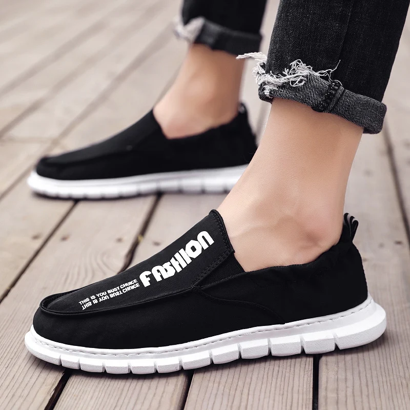 

2019 summer Breathable walking flats sneakers men Soft Lightweight running sport walking slip on loafer shoes man size 39-44