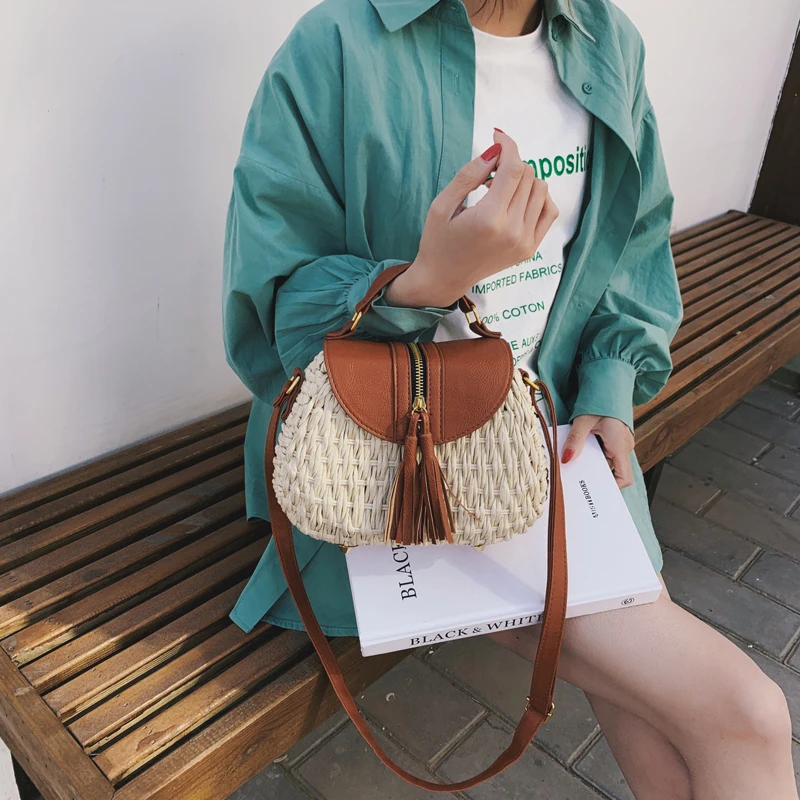 الأزياء اليدوية الروطان المنسوجة الإناث حقائب الصيف حقيبة شاطئية الفاخرة العلامة التجارية القش حقيبة بوهيميا أكياس Crossbody للنساء 2019 كيس