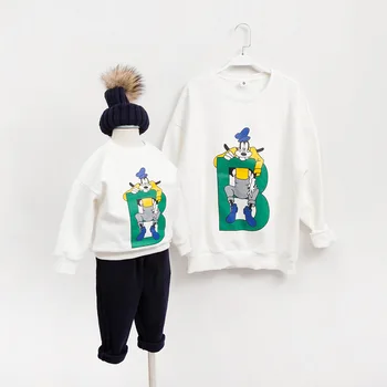 

Family Matching Clothes 2018 Spring Autumn Winter Sweatshirt for Father Mother and Son Daughter Clothes Parent Child Outfits
