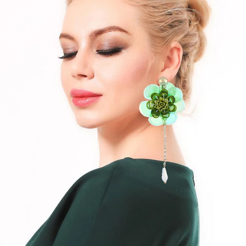 

Fashion 5 Colors Big Flower Design Statement Floral Earings Bohemia Flowers Rhinestone Long Drop Dangle Earrings For Women Gifts