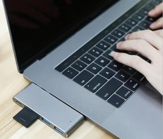 For Macbook Pro Dual Type-C HUB TO  2*USB 3.0 +SD/TF Carder Reader+Lightning Interface (Thunderbolt) Fast Data Transmission
