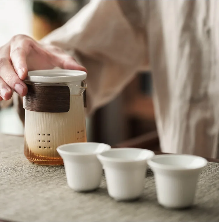 TANGPIN керамический чайник с 2 чашками gaiwan чайные наборы портативный дорожный чайный набор Посуда для напитков