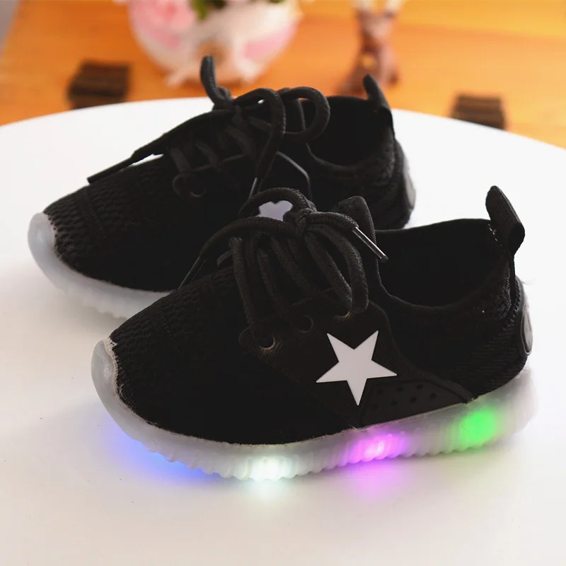 

Toddler Baby Kids Boys Girls Luminous Sneakers Light Up Shoes Mocassins Sport Running LED Shoes Anti-Slip Shoes