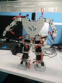 

free shipping 17 DOF humanoid Educational robot High - end competitive robot matching with metal gear digital Robotservo RDS3115