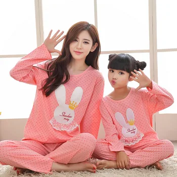 

2019 Christmas Matching Mother and Daughter Clothes Pajamas Long Sleeve Clothing Set Children Kids Pijamas Sleepwear
