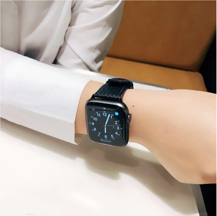 Luxury Strap for Apple watch band 42 mm 38mm Apple watch 4 3 2 1 iWatch band 44mm 40mm Carbon fiber+Leather watchband bracelet