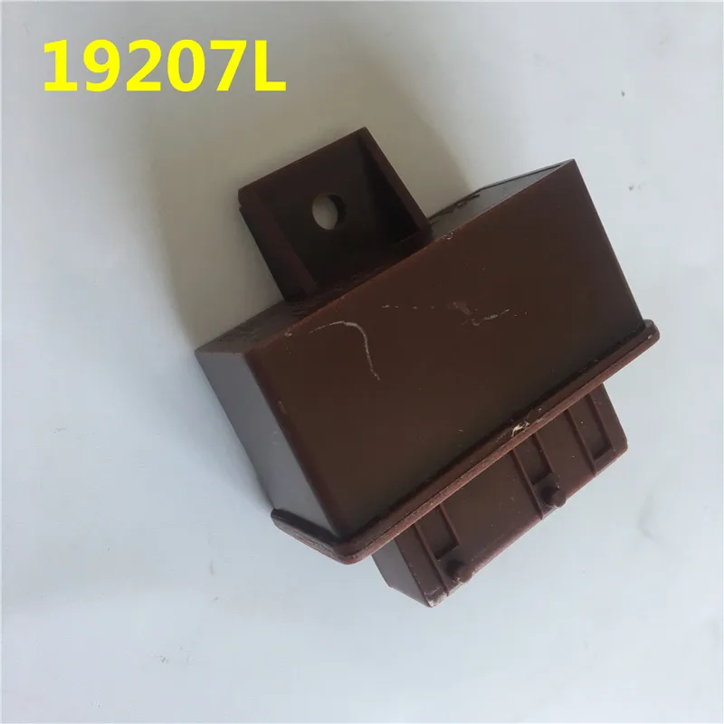 JAGUAR XJ X308 97-02 XK X100 REAR TWIN DOUBLE SEAT BELT BUCKLE HNC7090AD//AGD