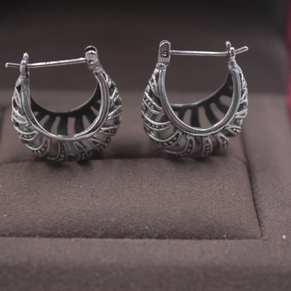 

Pure S925 Silver Small Hoop Earrings Woman's Retro Hollow Pattern Earrings 17*16mm
