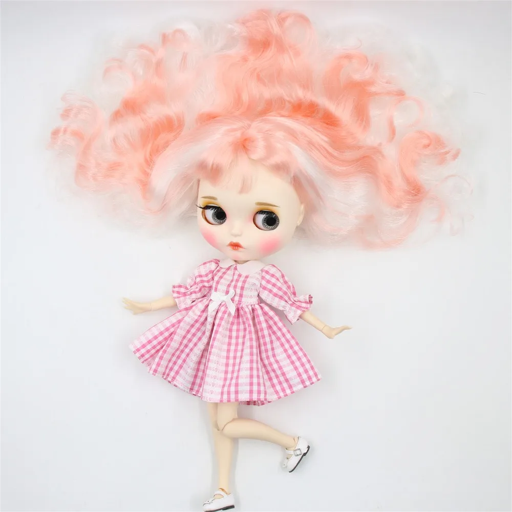 Neo Blythe Doll with Multi-Color Hair, White Skin, Matte Pouty Face & Custom Jointed Body 3