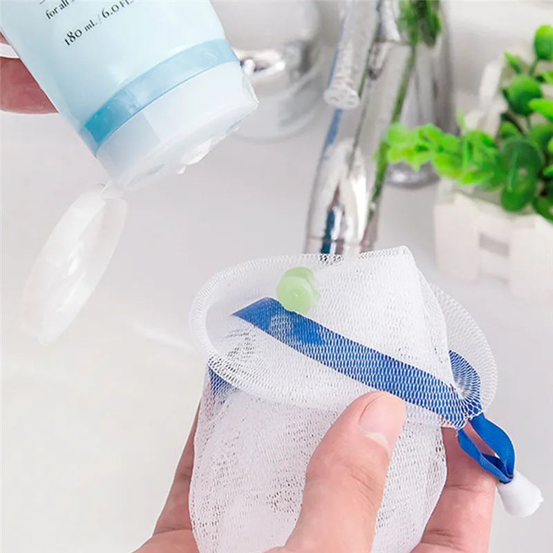 

1PC Hanging handmade soap facial cleanser foaming net Small size clean foaming delicate foam Random Color convenient & practical