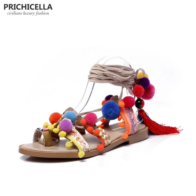 Женские сандалии гладиаторы с помпонами PRICHICELLA из натуральной кожи на плоской