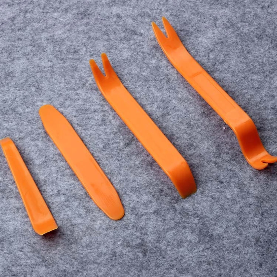 

4pcs/set Portable Auto Car Radio Panel Door Clip Panel Trim Dash Audio Removal Installer Pry Kit Repair Tool