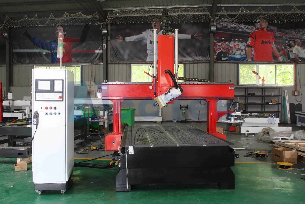 Роутер 4d cnc с настоящей качающейся головкой 4 оси осевой гравировальный станок