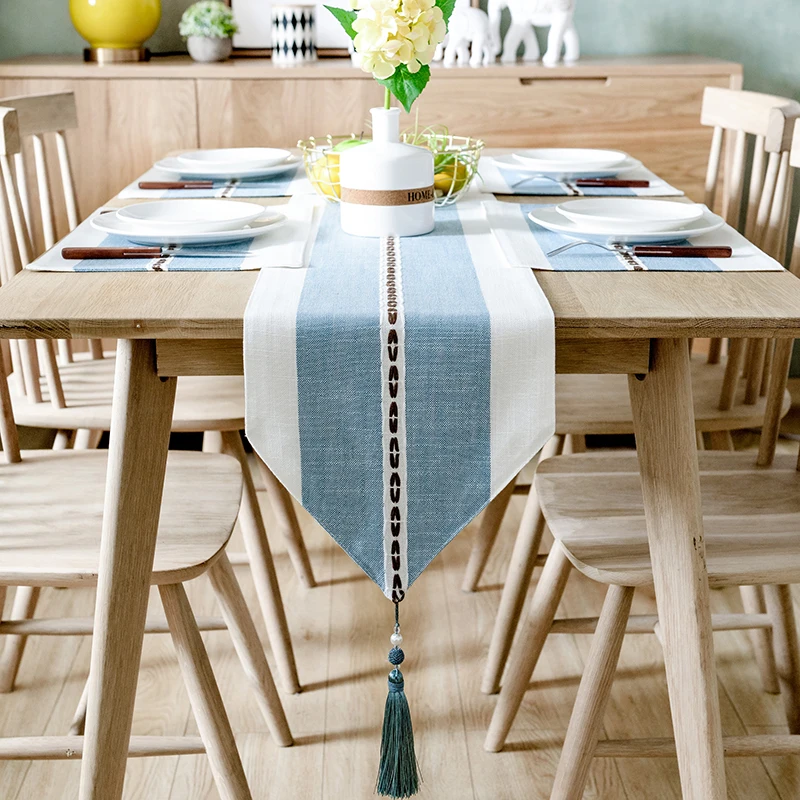 

Junwell Polyester Pintuck Table runner Traditional artwork with Tassel for Dinner Parties, Summer BBQ & Outdoor Picnics