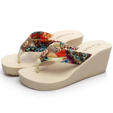 Богемский стиль; Новинка года; модные пляжные сандалии для отдыха; шлепанцы на танкетке; Вьетнамки; Прямая поставка; обувь на каблуке 7 см