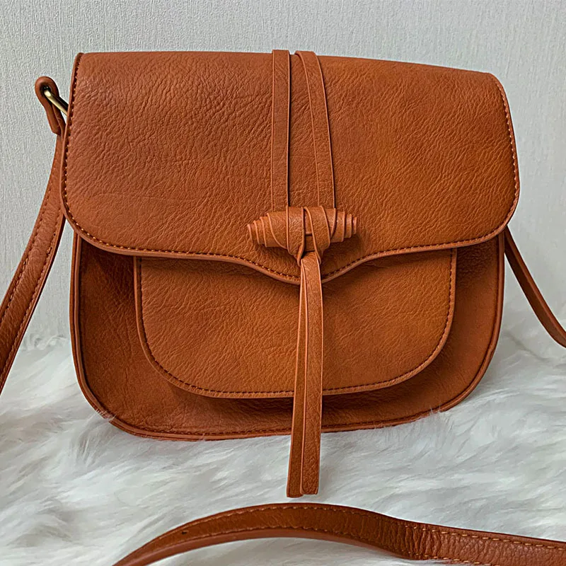 

Female bag retro shoulder bag small square bag texture bag female new wave Korean version of the wild Messenger package