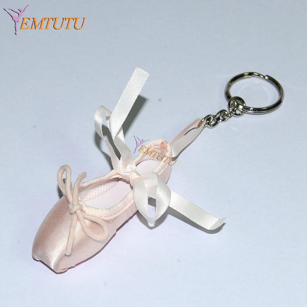 Mini Ballet Shoe Keychain Ballet Gift Satin Pointe Shoes Key Ring Pink