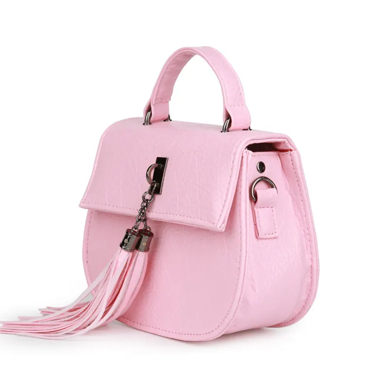 Preppy Style Mini Shoulder Bag Fashion Tassel Ladylike Bag Women Semicircular Small Fringed Bag Ladies Stylish