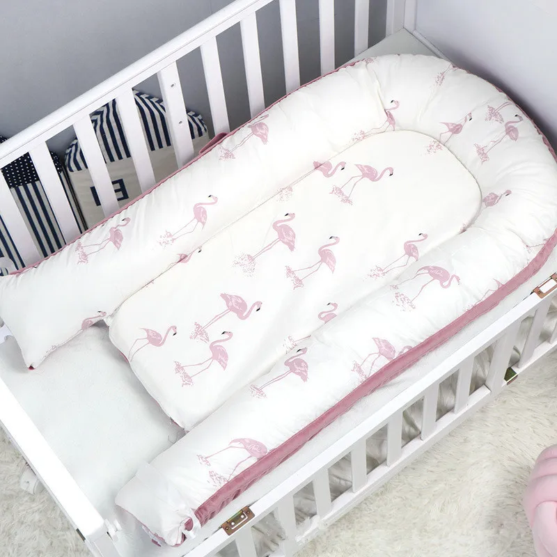 Four seasons universal baby crib American bionic uterus bed baby bed cotton anti-fall bed fast delivery