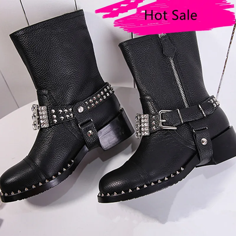 Designer Luxury Boots Women 2017 Genuine Leather Rhinestone Med Heel Martin Boots Autumn Winter Warm Booties Rivet Shoes D648