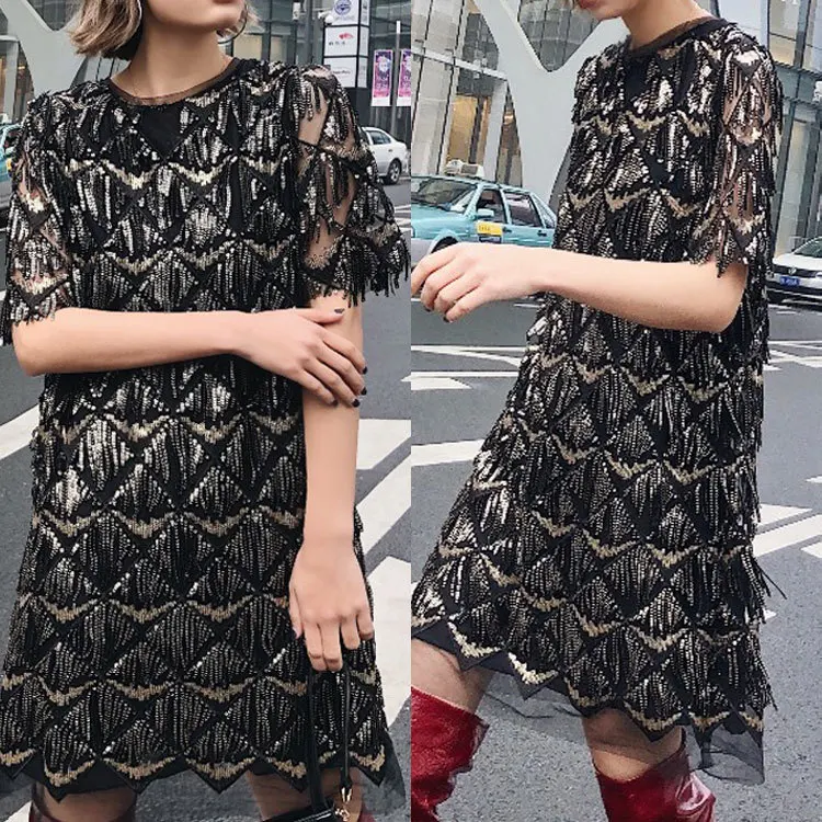 

2019 Summer New Europe and America Women Black Champagne Short Sleeve Tempo Black Tassel Sequins Loose Party Party Dress + suit