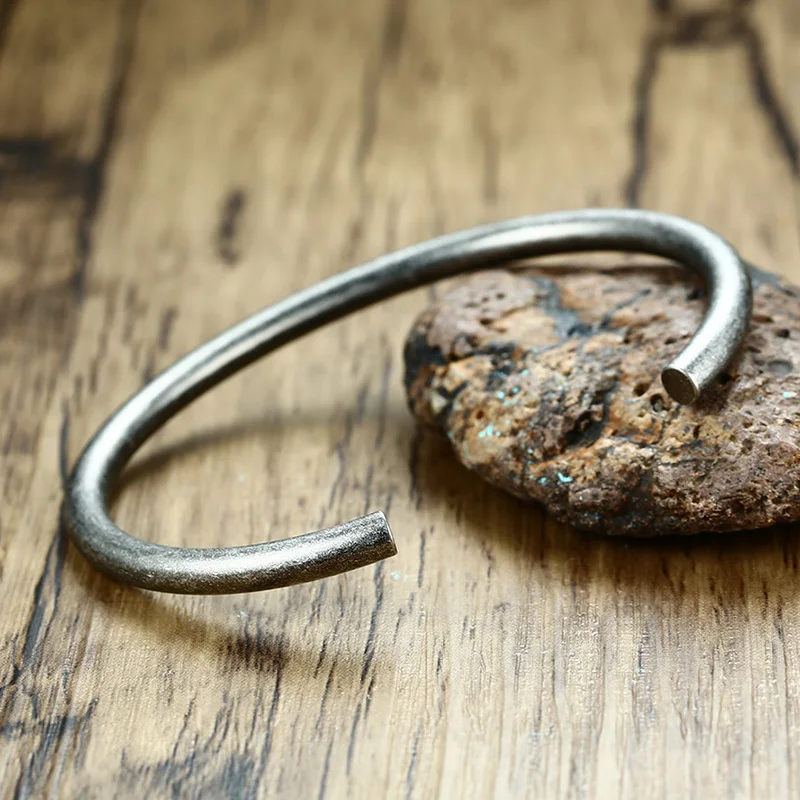 Men's Rugged Cuff Bracelet\