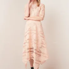 Весна и лето новая мода о-образным вырезом Половина рукава выдалбливают Кружева Вышивка женская Высококачественная длинная кружевная юбка