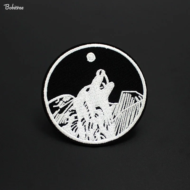 

Black Night Wolf Embroidered Patch Clothes Decoration Iron on Boys Patches Apparel DIY for Jacket Jeans Badges
