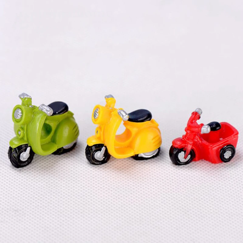

1 Pc New Arrival Motorcycle Tricycle Pedicab Figurine Miniature Statue Resin Craft Ornament DIY Figure Model Kids Toy