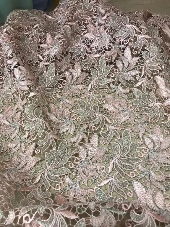 

nice looking feather embroidery tulle mesh lace fabric David-6.3405 with good quality for party dress