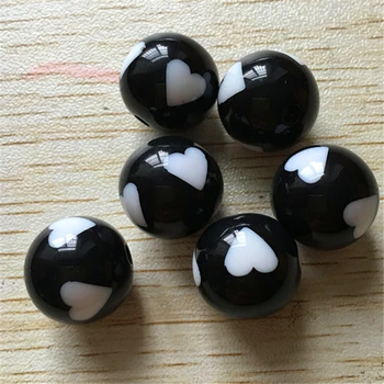 

(Choose size) 16mm/12mm/20mm black color chunky acrylic printed Lovely heart shape dots beads for necklace making.
