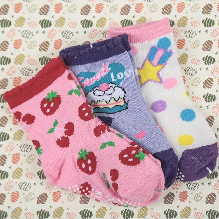 2297174870_1566436612