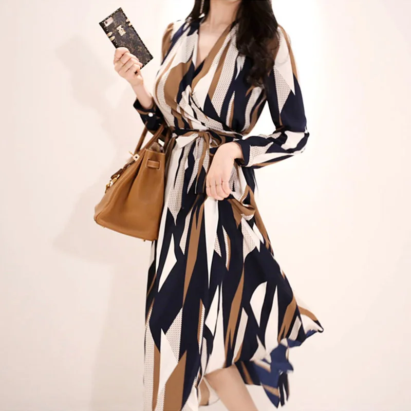 

2019 Autumn Long Sleeved V-Neck Print Women Vestidos Pleated Mid-Calf Loose Long Casual Office Work Dress
