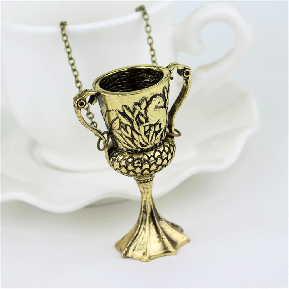 Schmuck Charme Horkrux Transformation Helga Hufflepuff Tasse Halskette Vintage Bronze Horkrux Umwandlung Helga Anhanger Zubehor Pendant Necklaces Aliexpress
